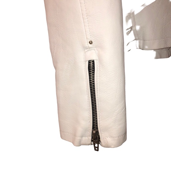 BLANKNYC Moto Jacket Fresh Start White Faux Leather LG - Picture 5 of 11